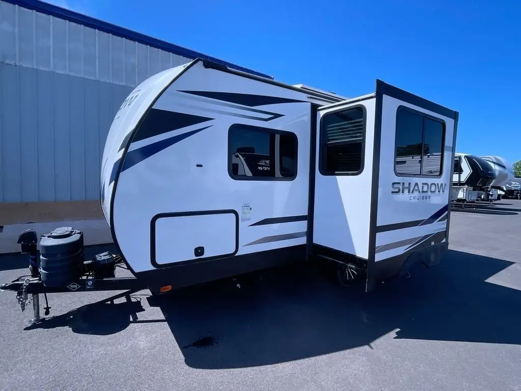 2024 Cruiser RV Shadow Cruiser
