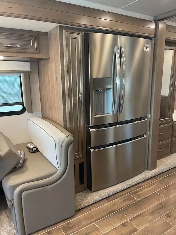 2024 Entegra Coach Reatta XL Motorized Class A