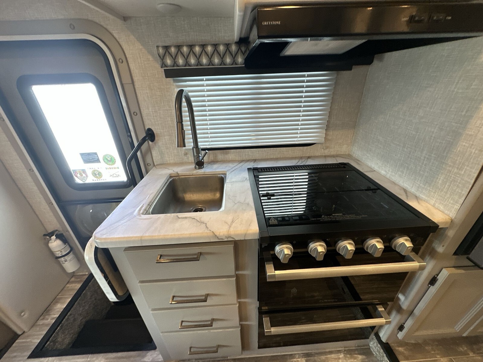 2024 Thor Motor Coach Geneva