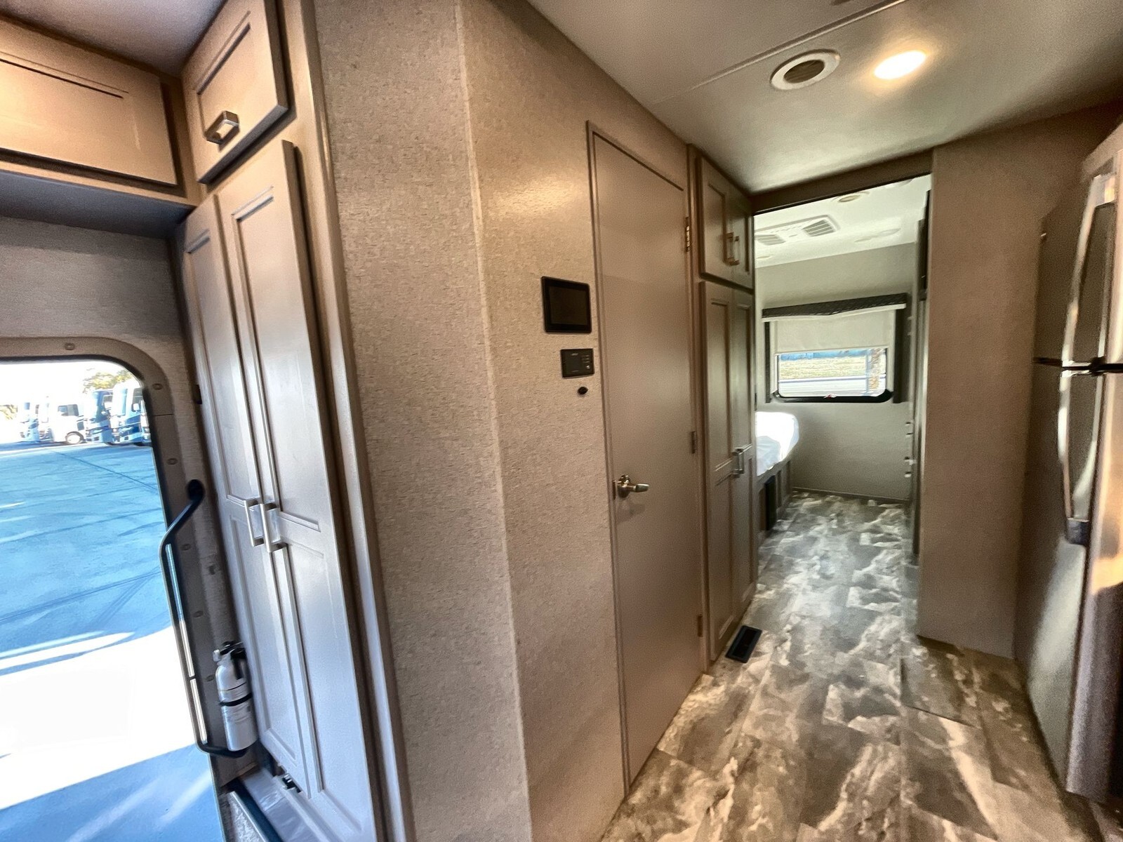 2024 Thor Motor Coach Omni