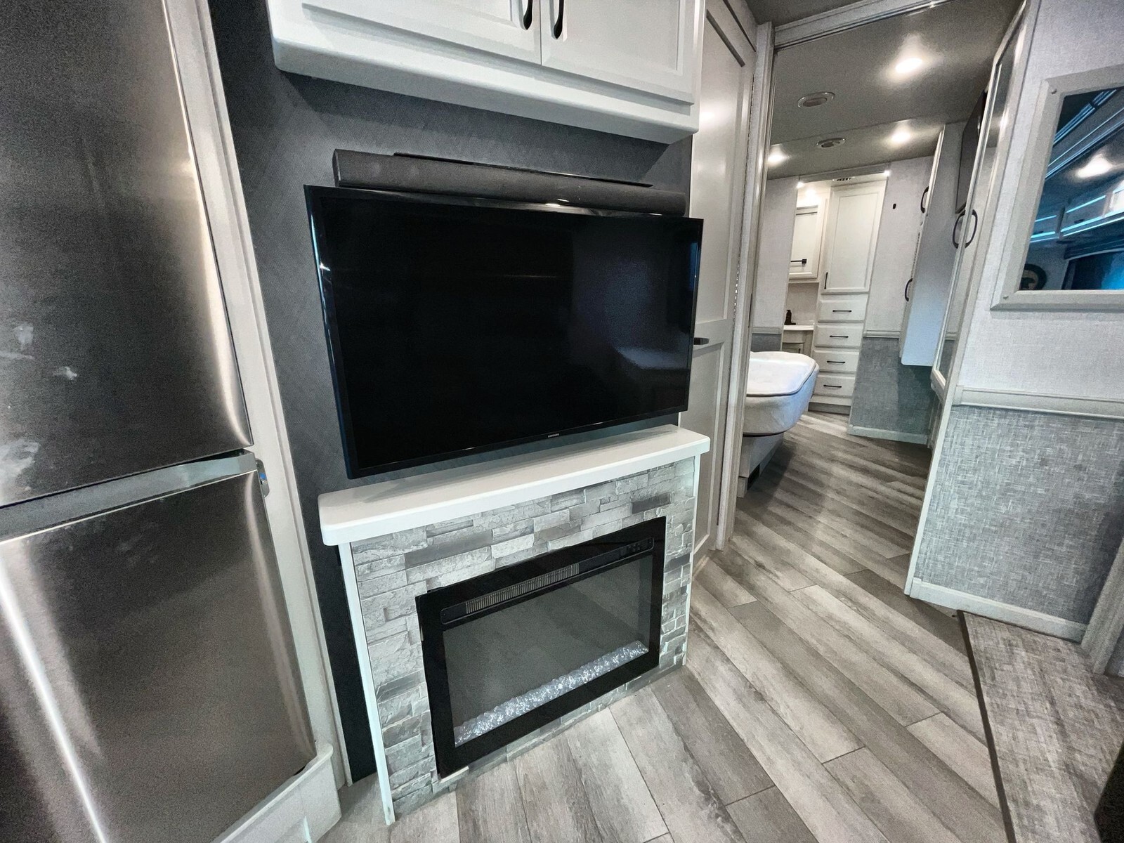 2025 Holiday Rambler Vacationer