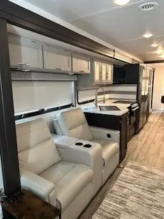2025 Thor Motor Coach Luminate Motorized Class A