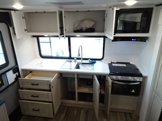 2026 -- Highland Ridge Range Lite 230MKD --