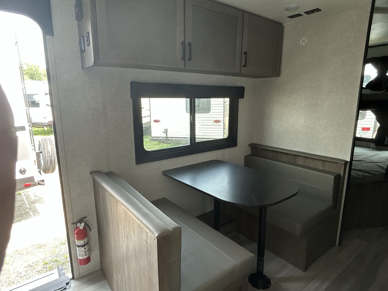 2026 Starcraft Autumn Ridge Double Axle