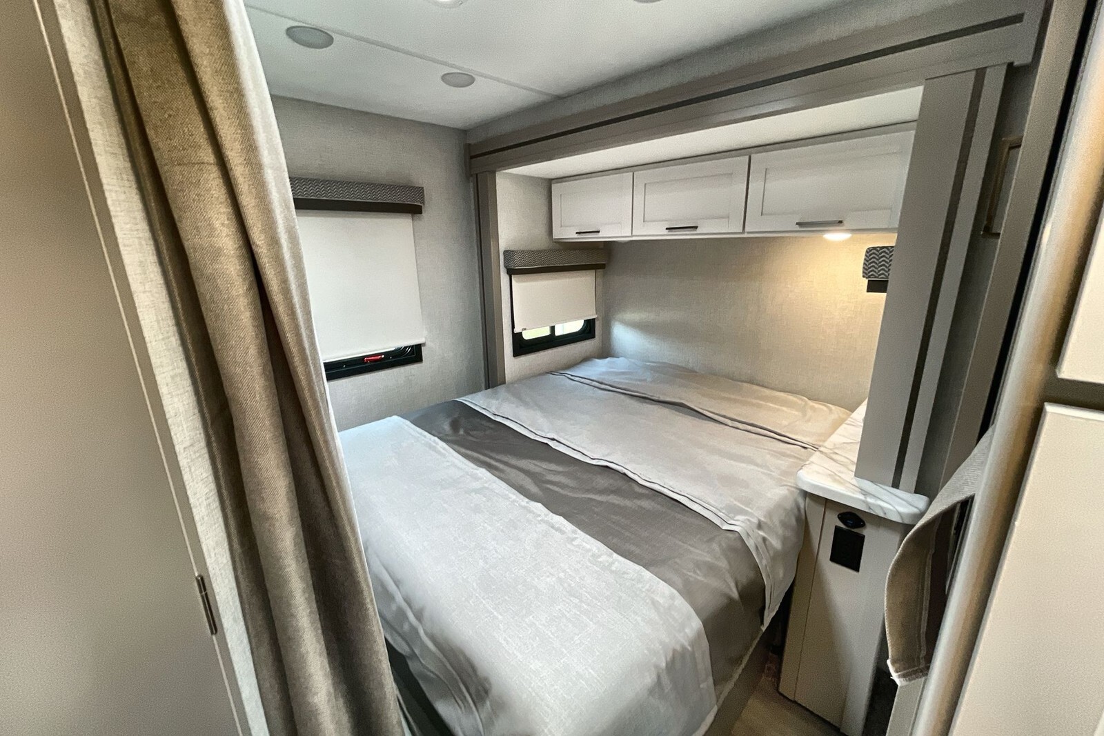 2026 Thor Motor Coach Geneva