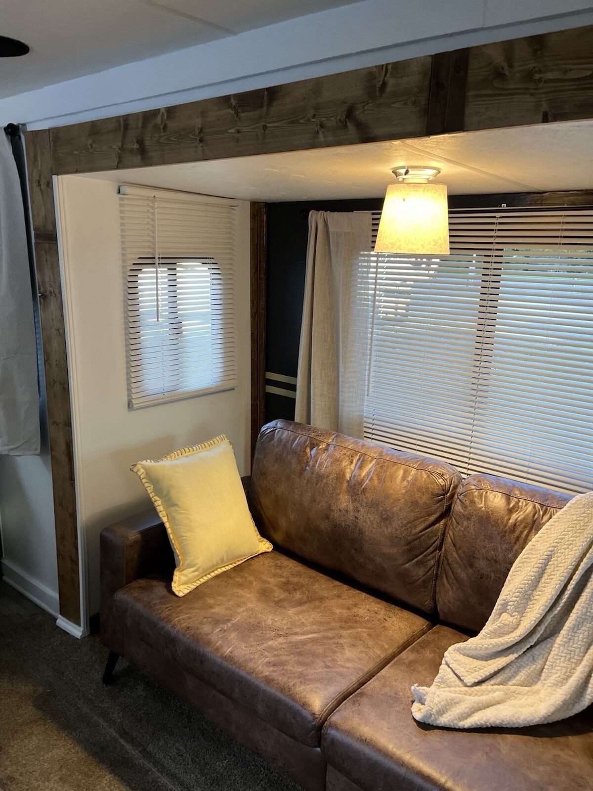 2017 Coachmen Coachman travel trailer