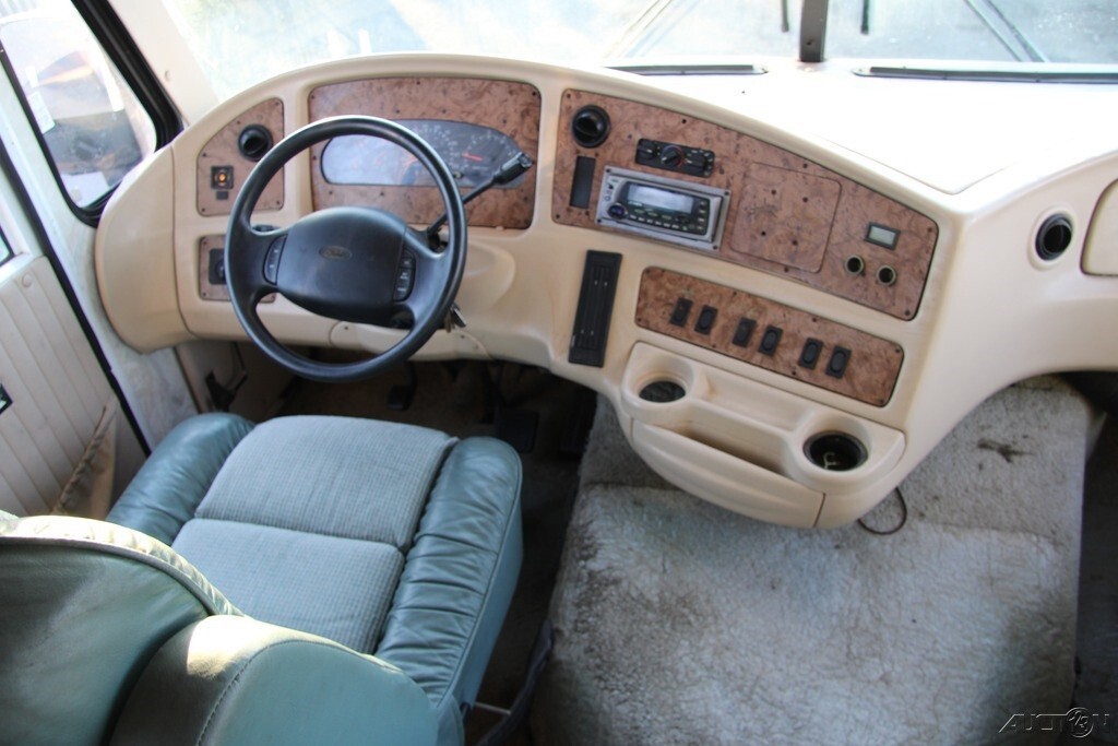 1998 Coachmen Catalina RV Motorized Class C