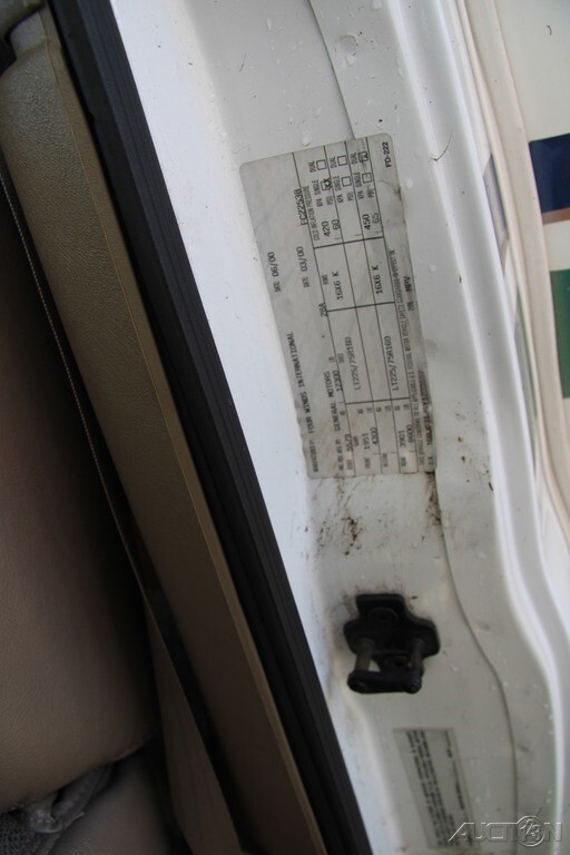 2000 Thor Motor Coach Four Winds Five Thousand Motorized Class C