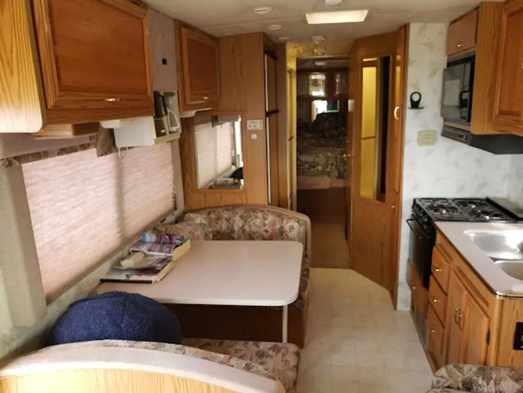 1996 Winnebago