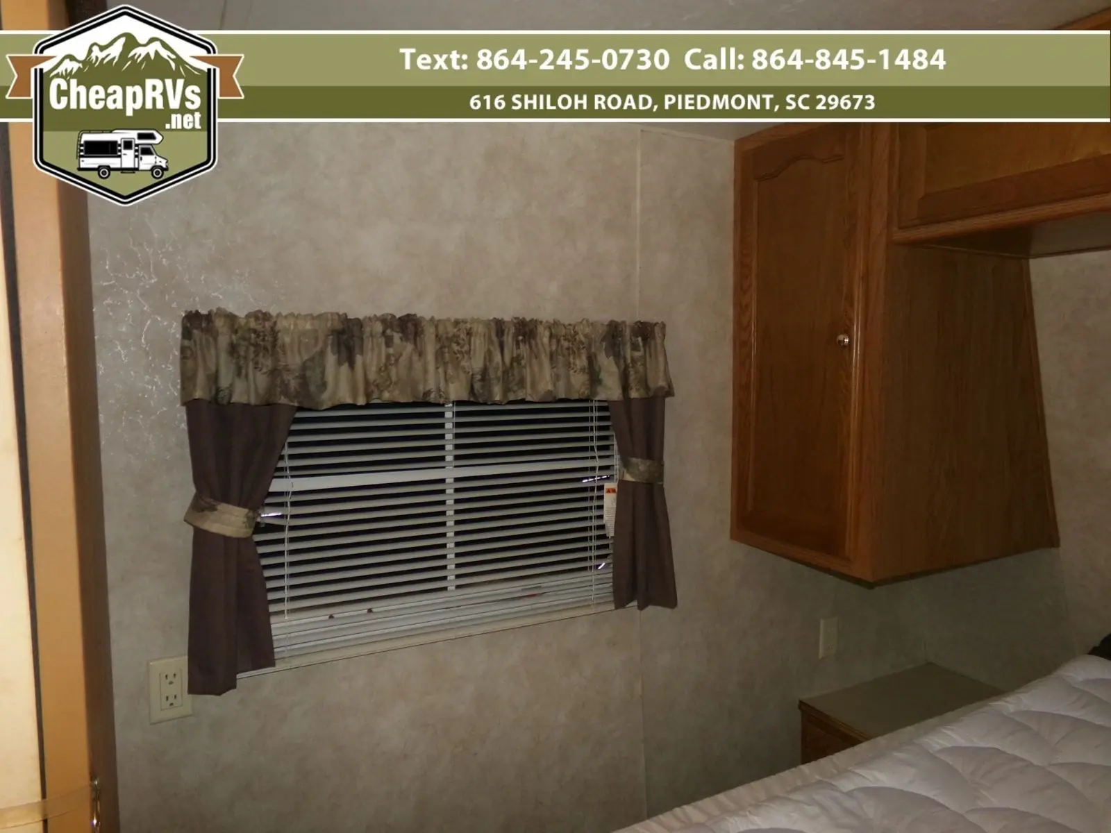 2004 Keystone springdale 295b Travel Trailer