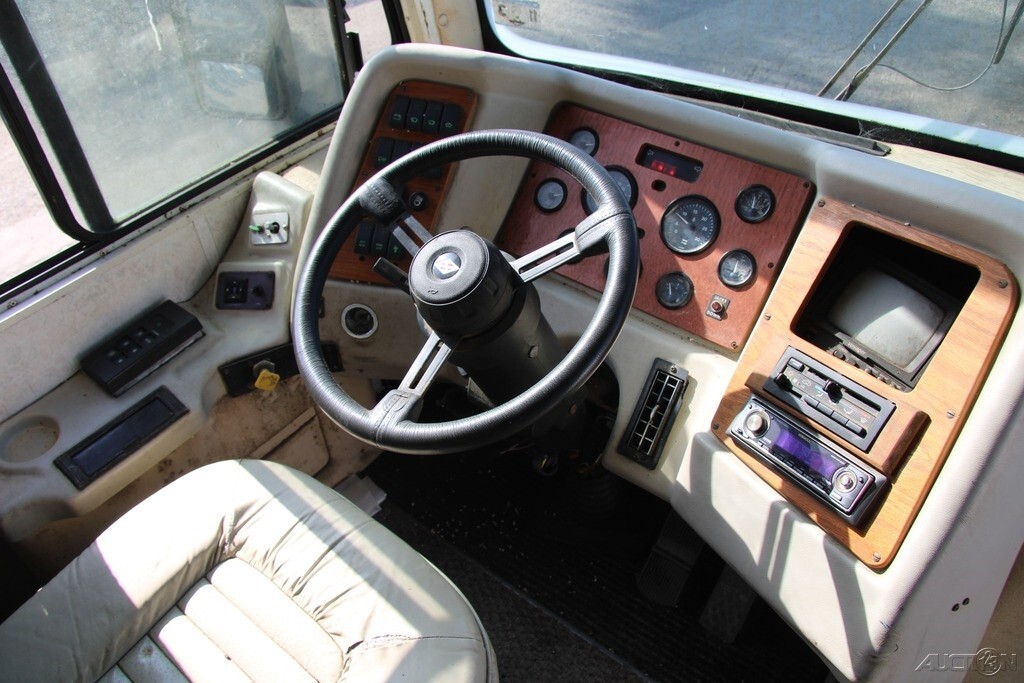 1993 Gulf Stream Scenic Cruiser Motorized Class C