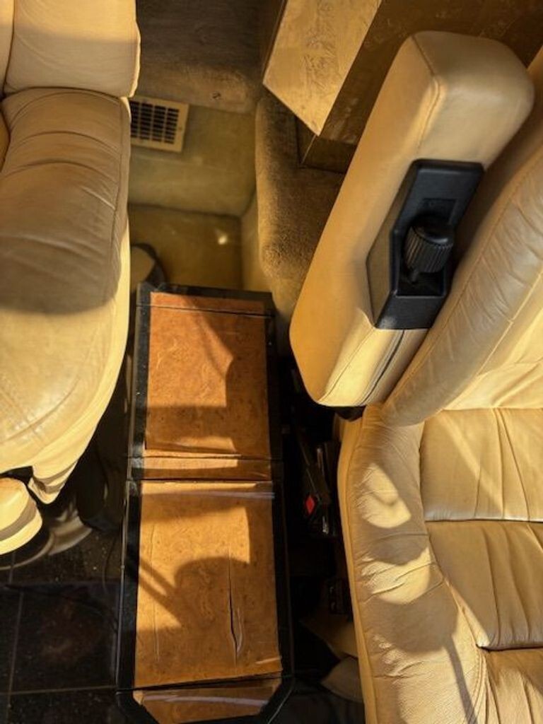 1999 Prevost Vantare Class A Motorhome