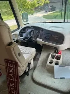 2002 Newmar Mountain Aire Motorized Class A