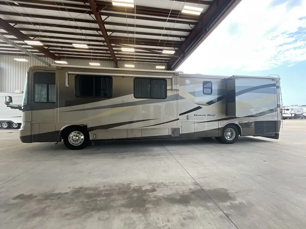2004 Newmar DUTCHSTAR