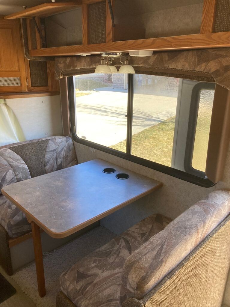 2005 Gulf Stream Conquest B Touring Cruiser Class C Motorhome