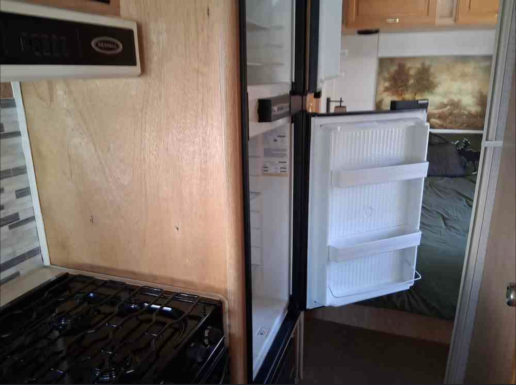 2005 Rexhall American Clipper Class A Motorhome