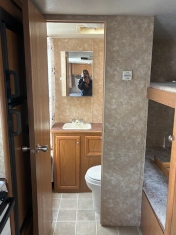2005 Skyline Nomad Travel Trailer