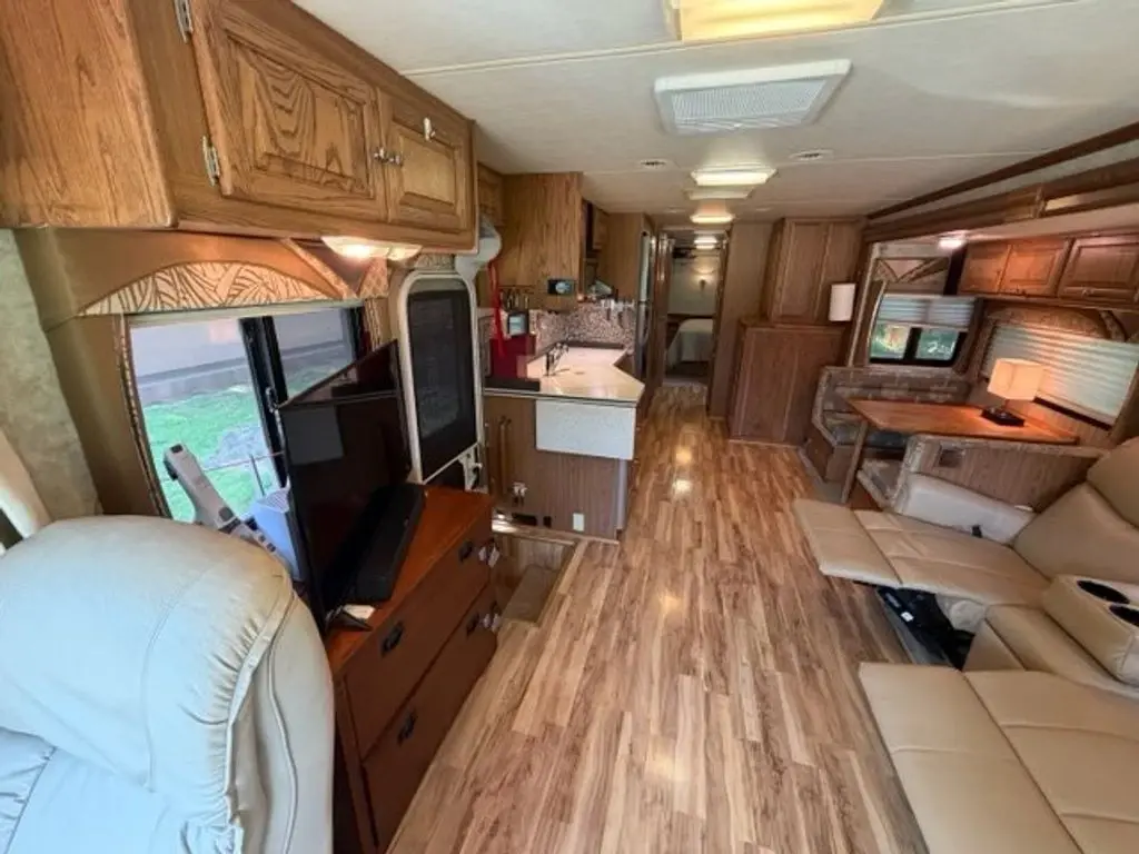 2006 Tiffin Motorhomes Allegro Bay Class A Motorhome