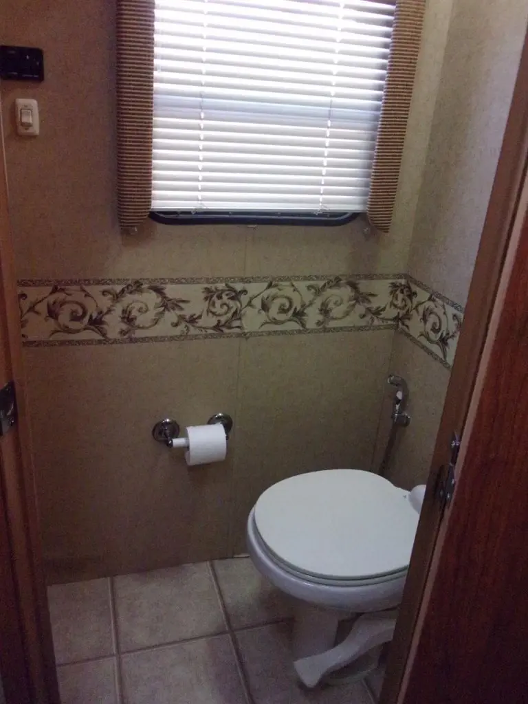 2008 Holiday Rambler Vacationer XL Class A Motorhome