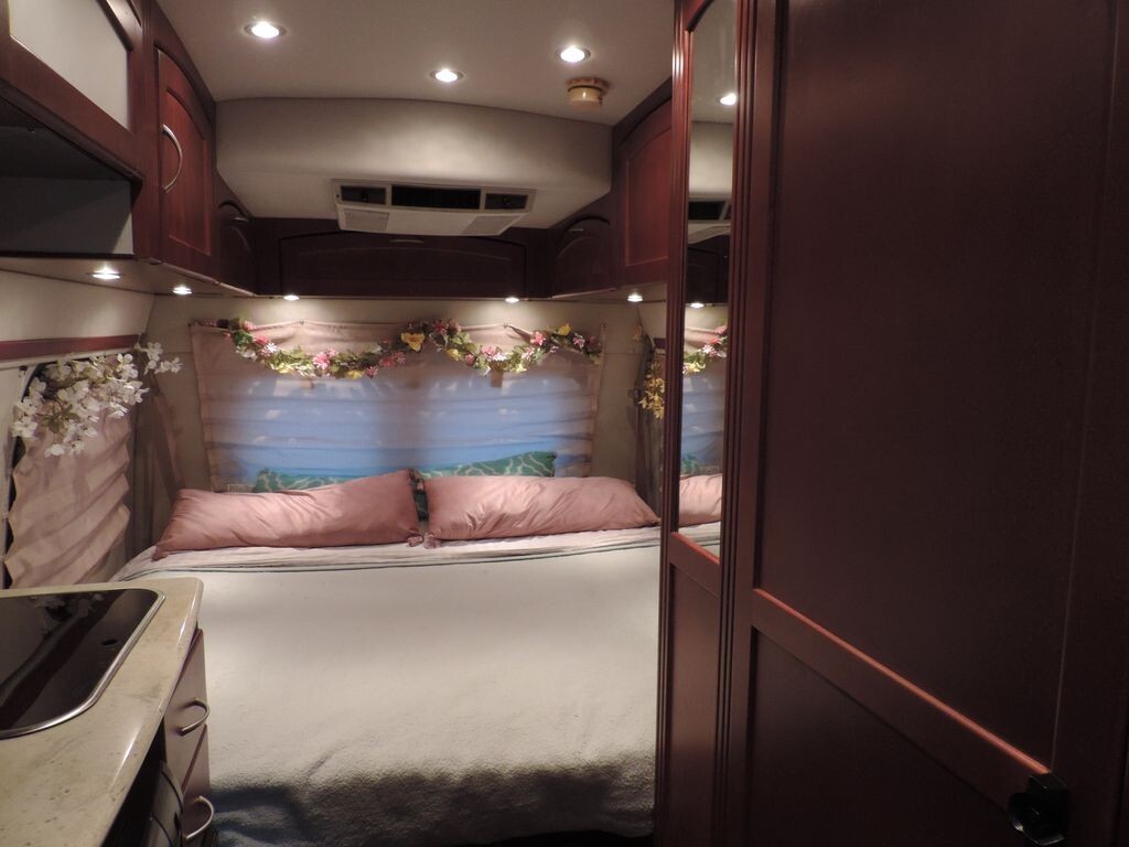 2008 Pleasure-Way Excel Class B Motorhome