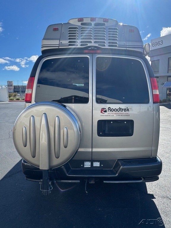 2010 Roadtrek 190 Versatile Motorized Class B