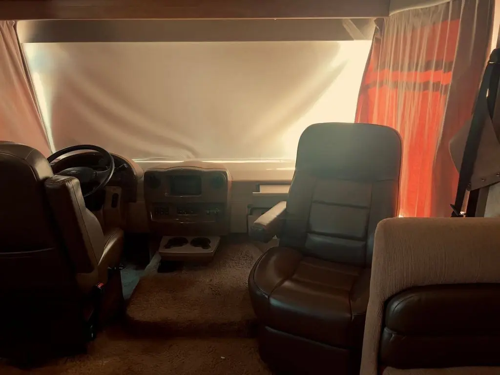 2011 Itasca Suncruiser Class A Motorhome