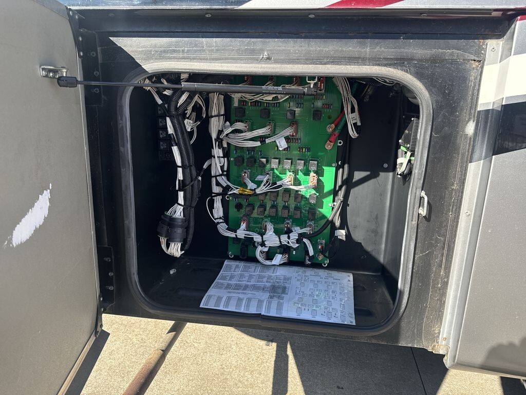 2012 Holiday Rambler Ambassador