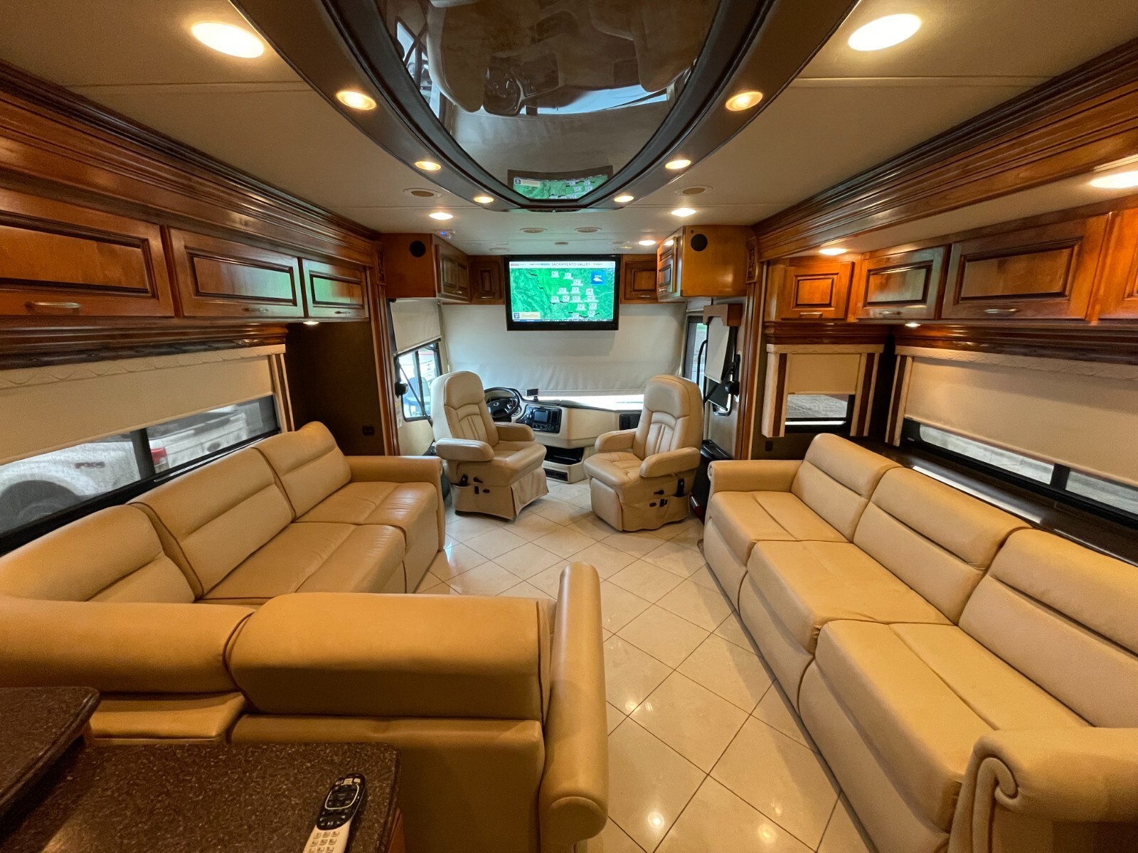 2012 Holiday Rambler Endeavor