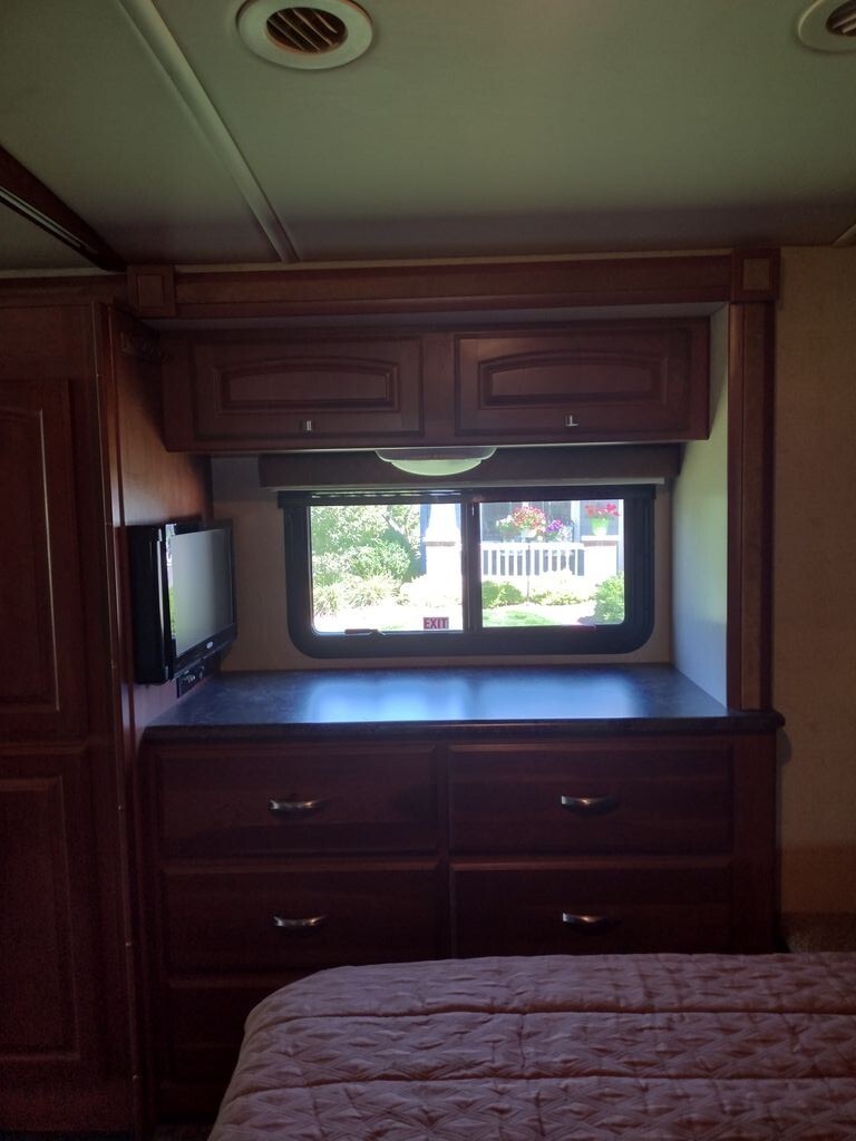 2013 Winnebago Vista Class A Motorhome