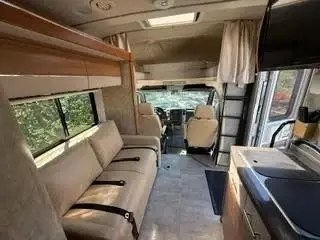 2015 Itasca Navion Motorized Class C