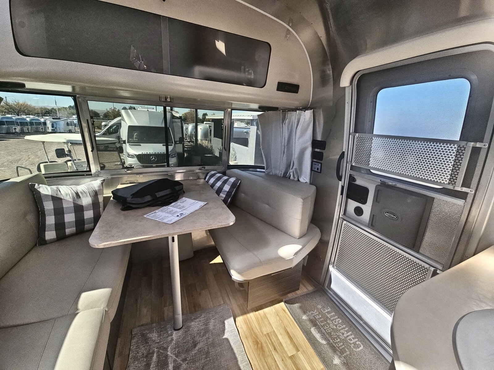 2016 Airstream International Serenity