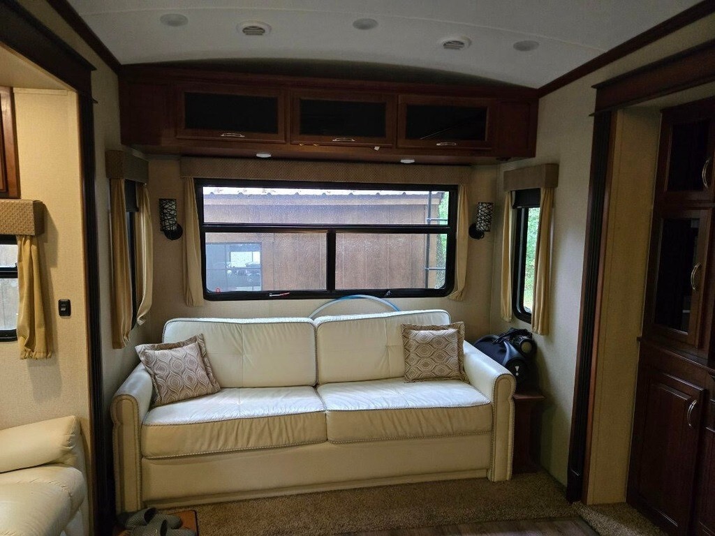 2016 EverGreen RV Bay Hill Fifth Wheel