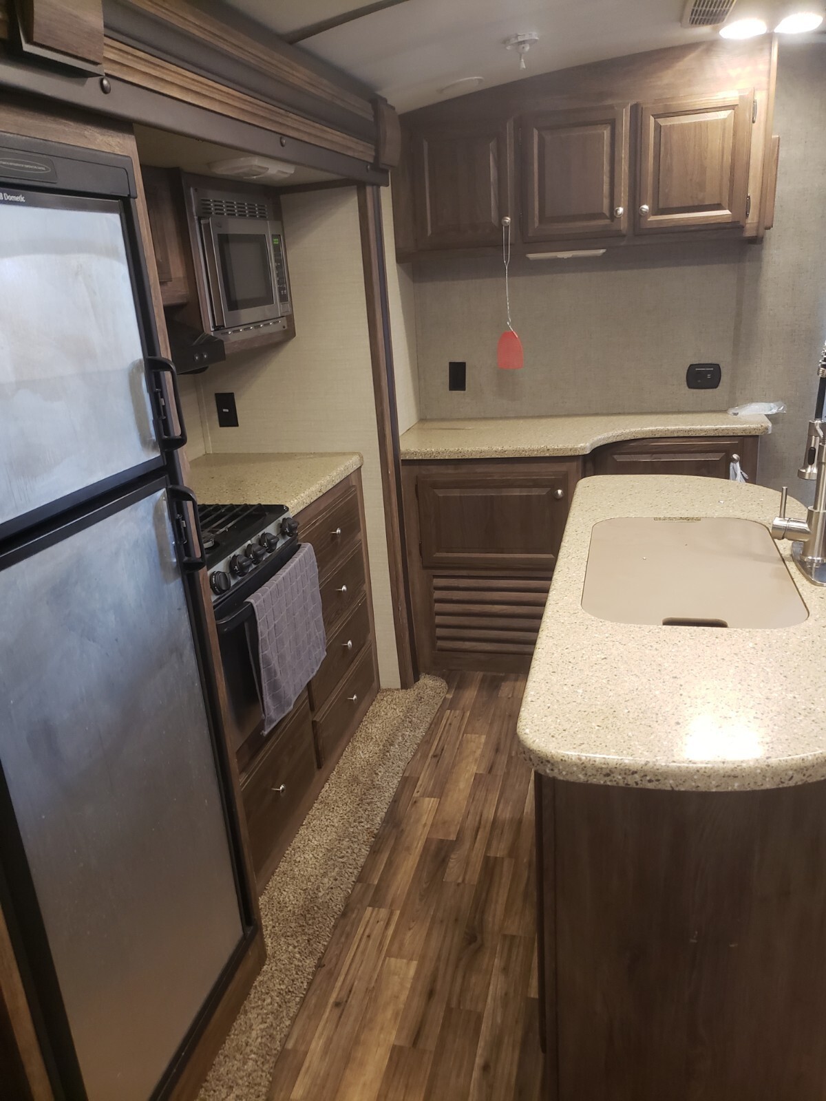 2016 Thor Cougar Xlite