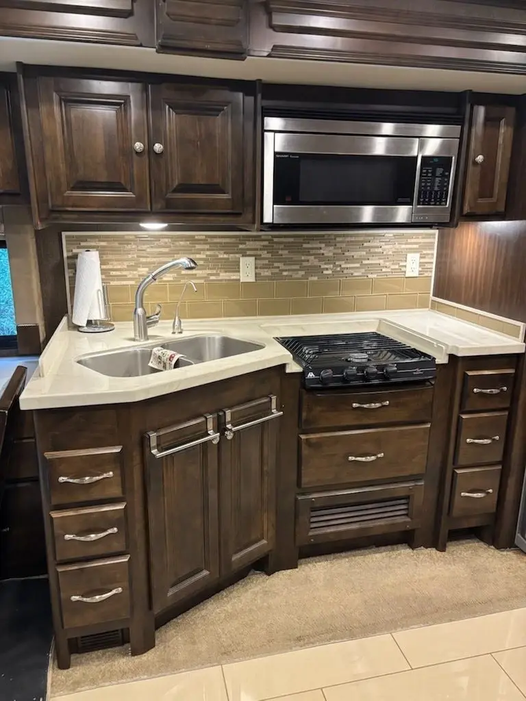2016 Tiffin Motorhomes Allegro Red Class A Motorhome