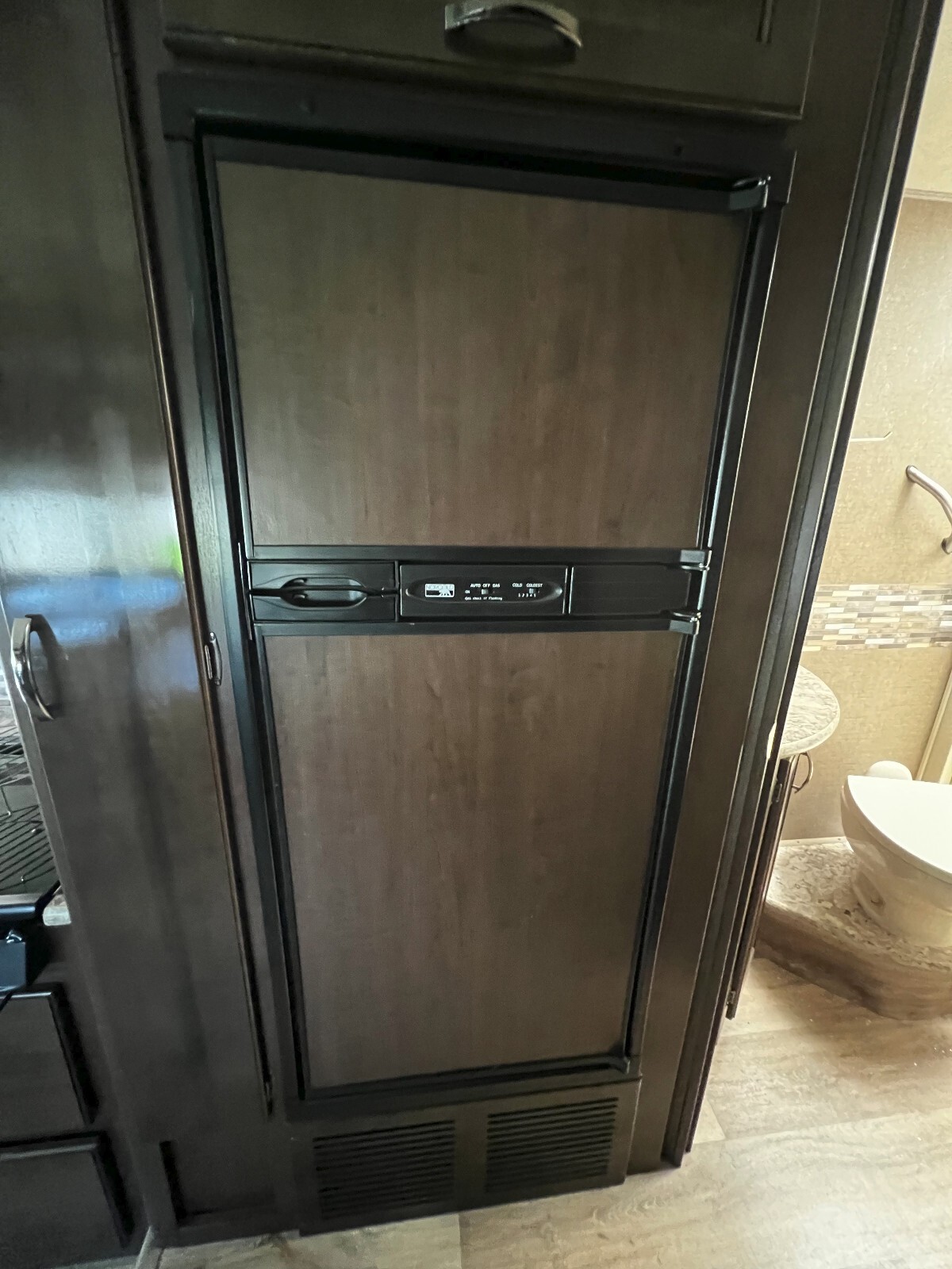 2017 Thor Motor Coach Four Winds Motorized Class C