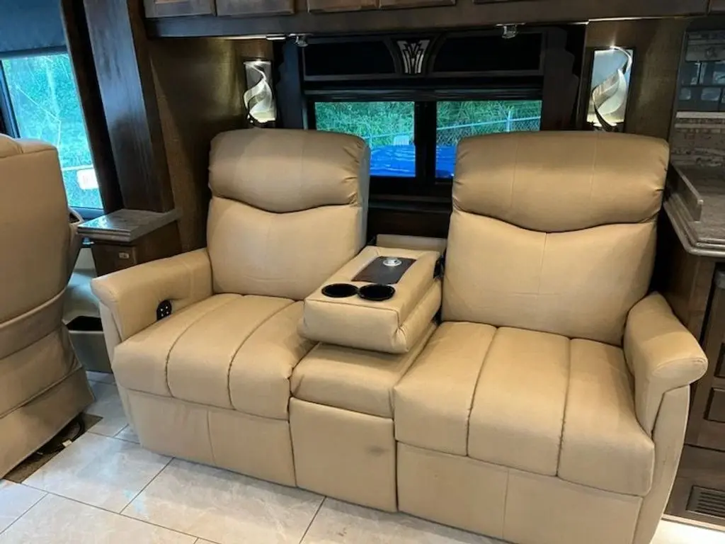 2017 Tiffin Motorhomes Phaeton Class A Motorhome