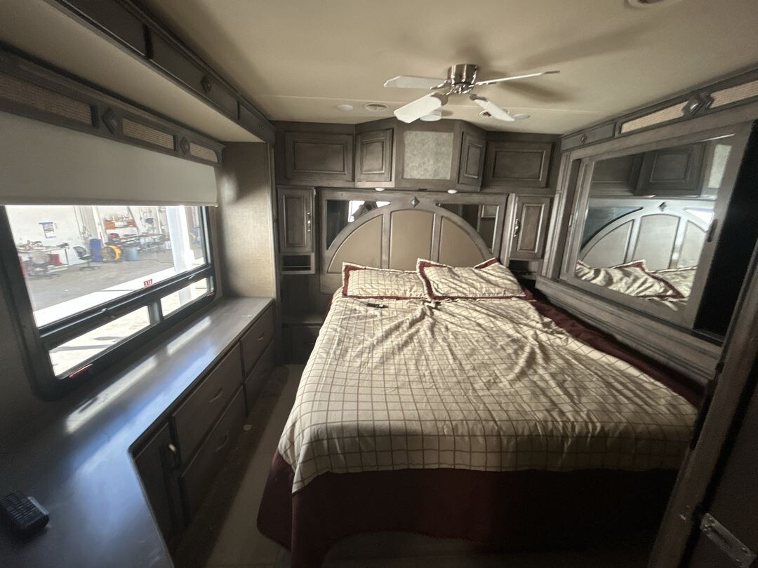 2017 Winnebago Journey