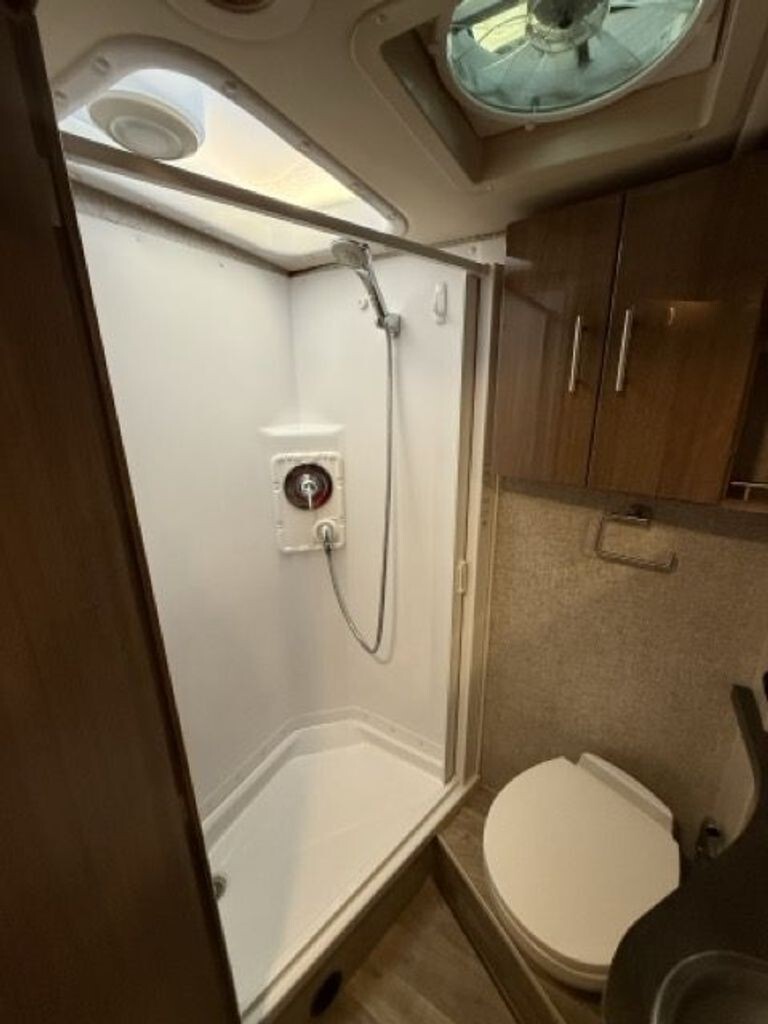 2017 Winnebago Via Class A Motorhome