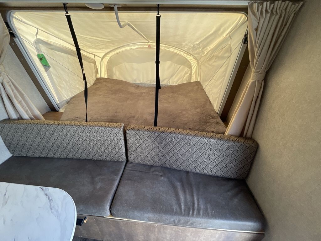 2018 Starcraft LAUNCH