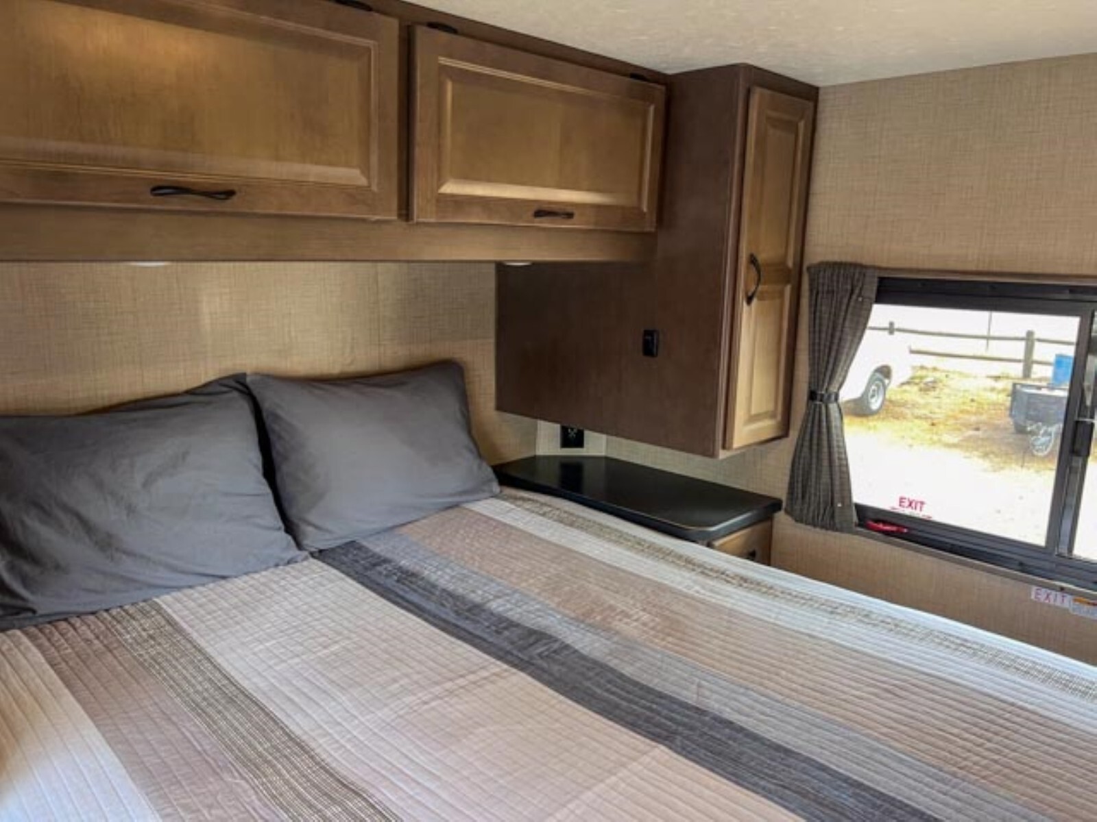 2019 Four Winds Motor Coach