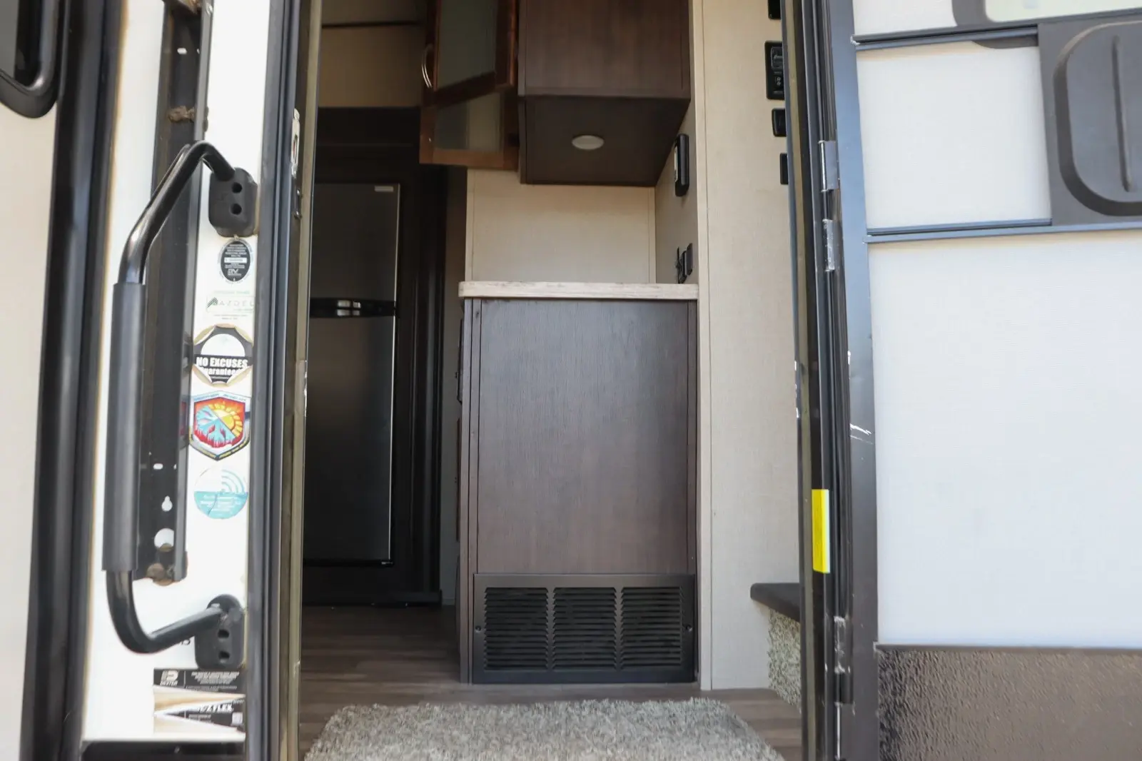 2019 Forest River Shasta Phoenix 285RLS
