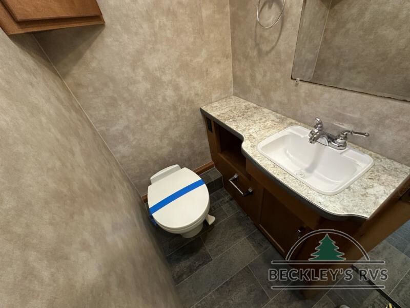 2019 Winnebago Minnie Winnie Motorized Class C