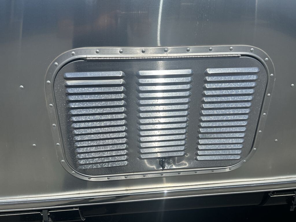 2020 Airstream 33FBQ Classic