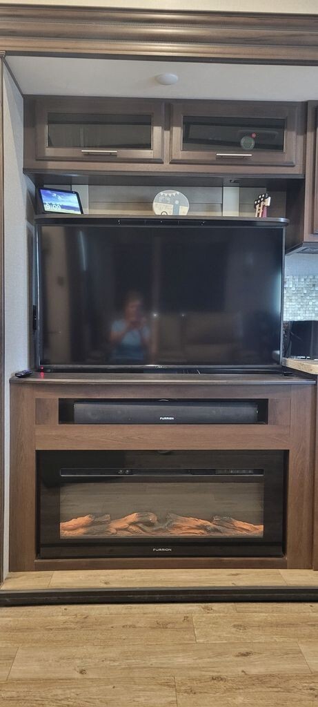 2020 Jayco North Point Fifth Wheel