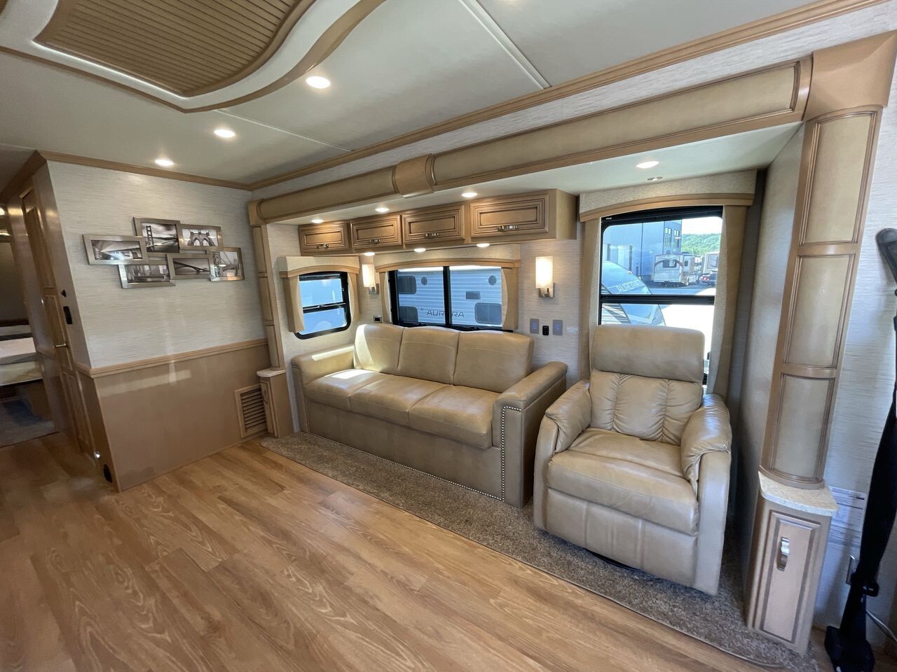 2020 Newmar Kountry Star