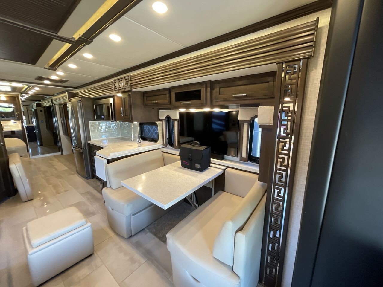 2020 Newmar Super Star