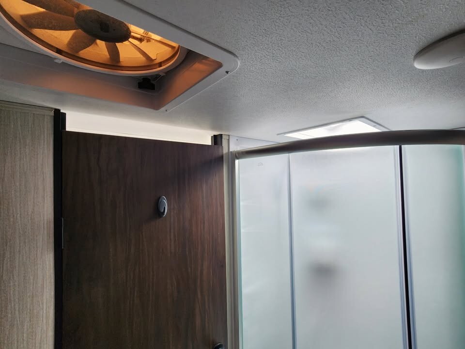 2021 Forest River Cherokee Grey Wolf 23MK Trailer