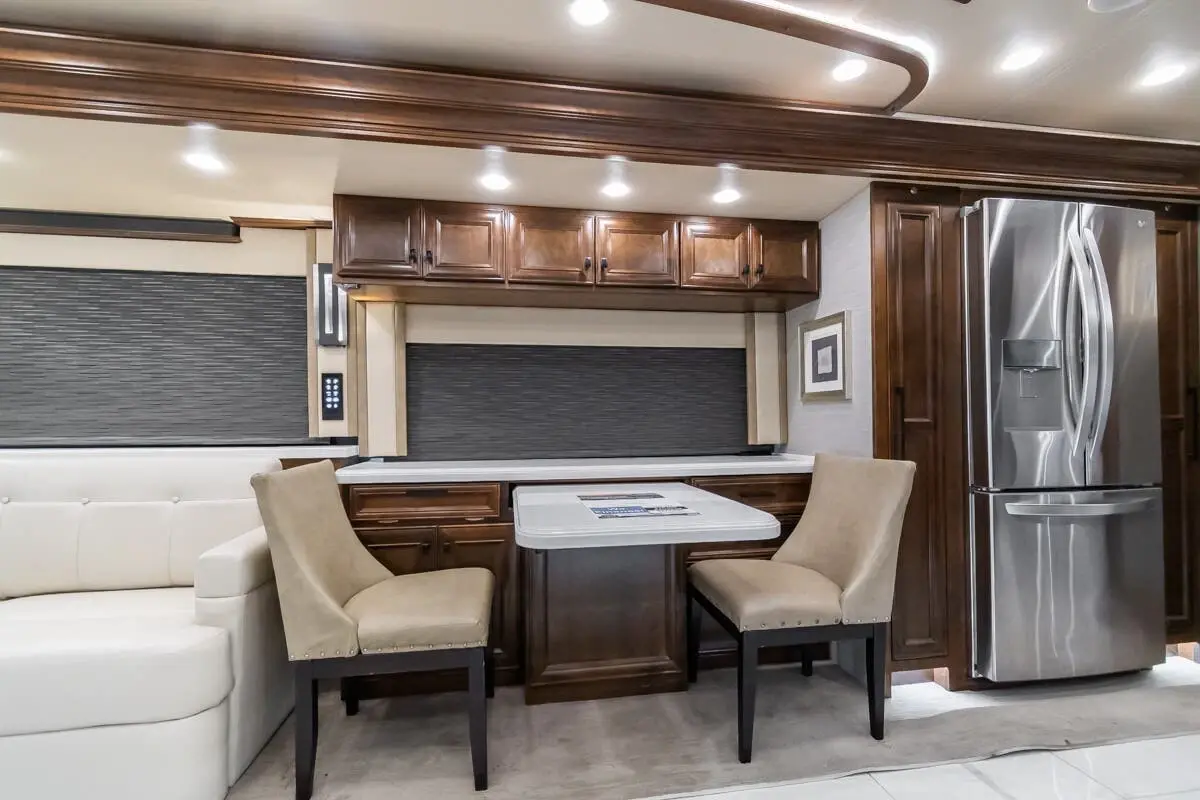 2021 Tiffin Motorhomes Allegro