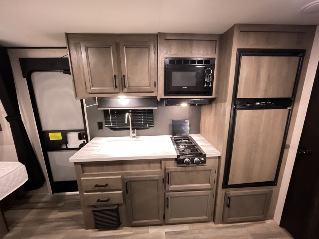 2022 Starcraft Autumn Ridge Single Axle