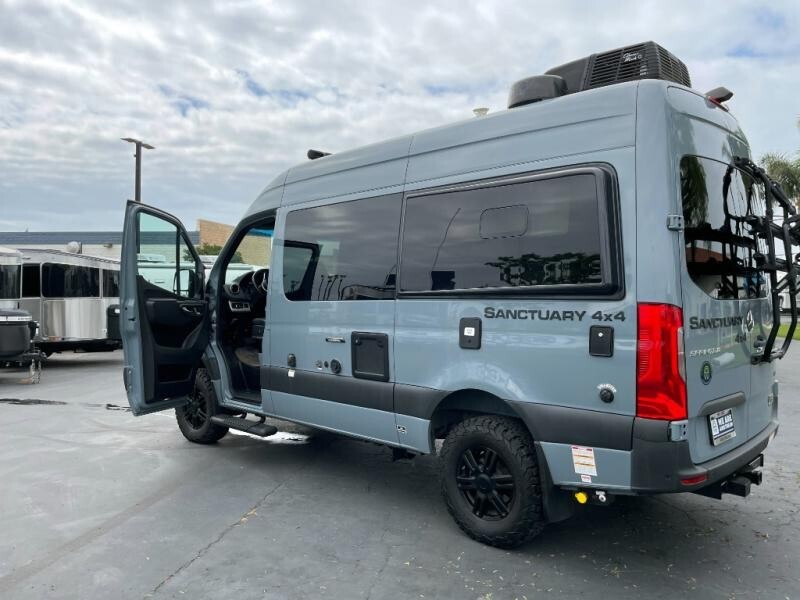 2022 Silver Thor Motor Coach Sanctuary 4X4 --